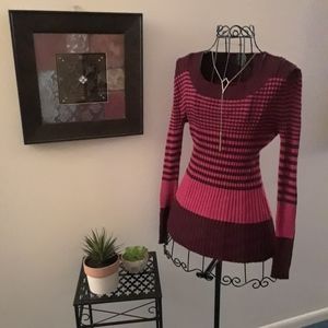 Light weight stripped sweater